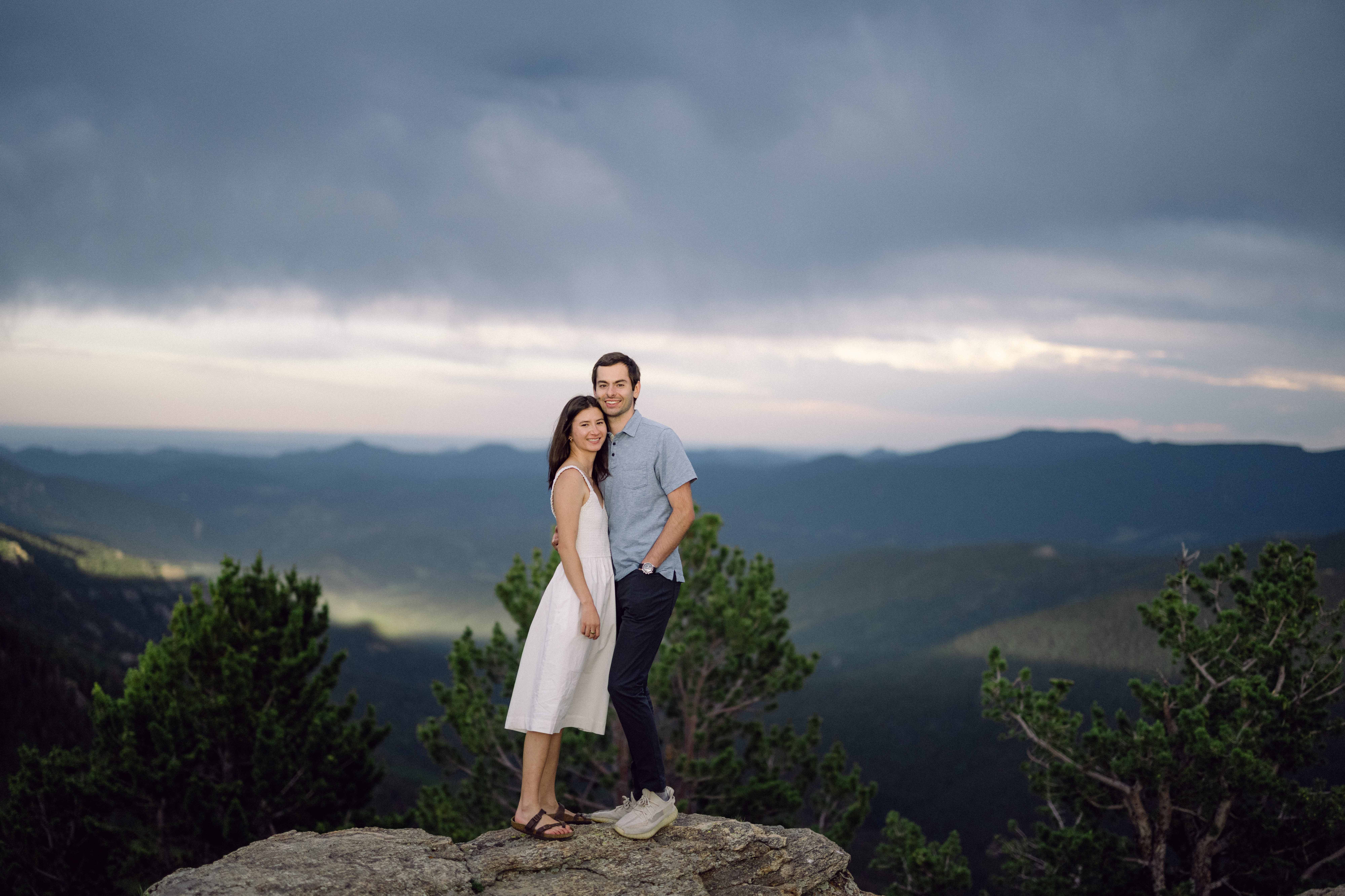 Jessi & Luke engagement photo